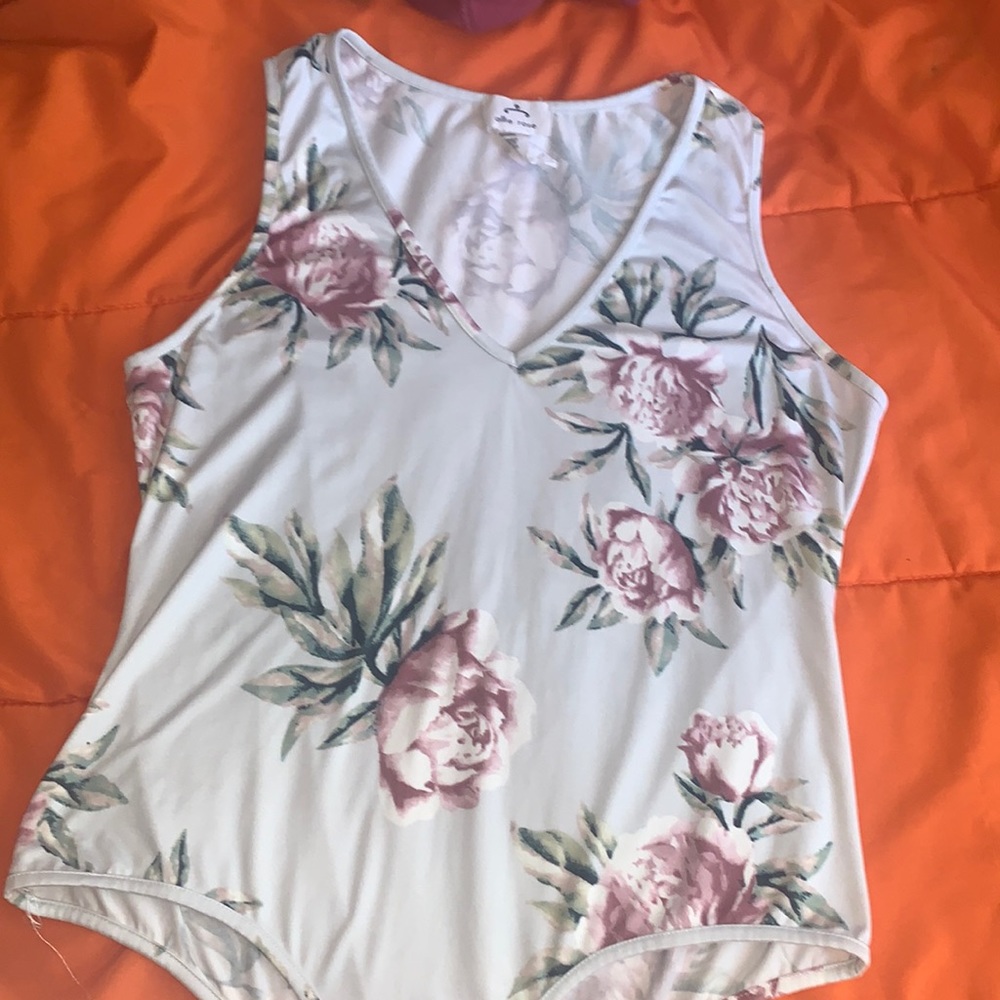 Floral Bodysuit🌷